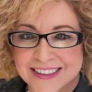 Meet your Posher, Robyne